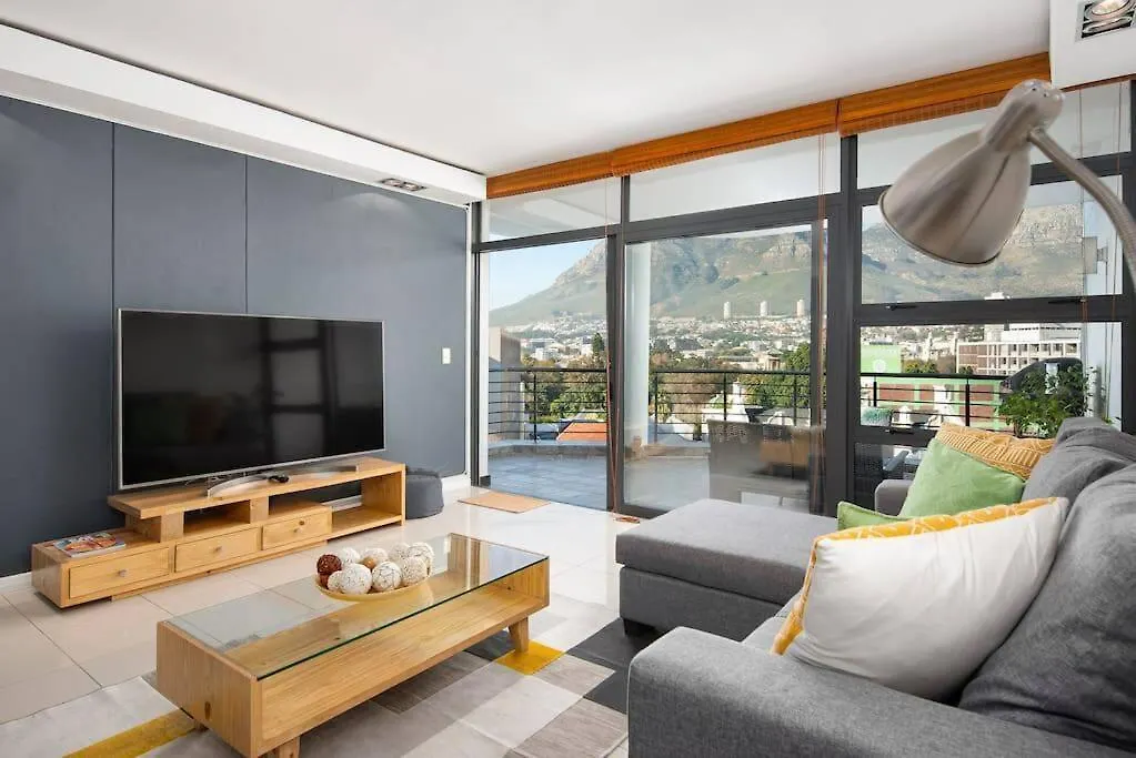 8Th Floor - Table Mountain Views Central & Secure Cape Town