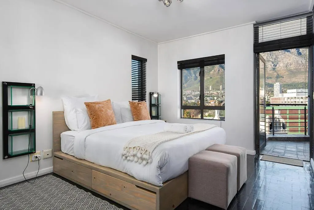 8Th Floor - Table Mountain Views Central & Secure Cape Town