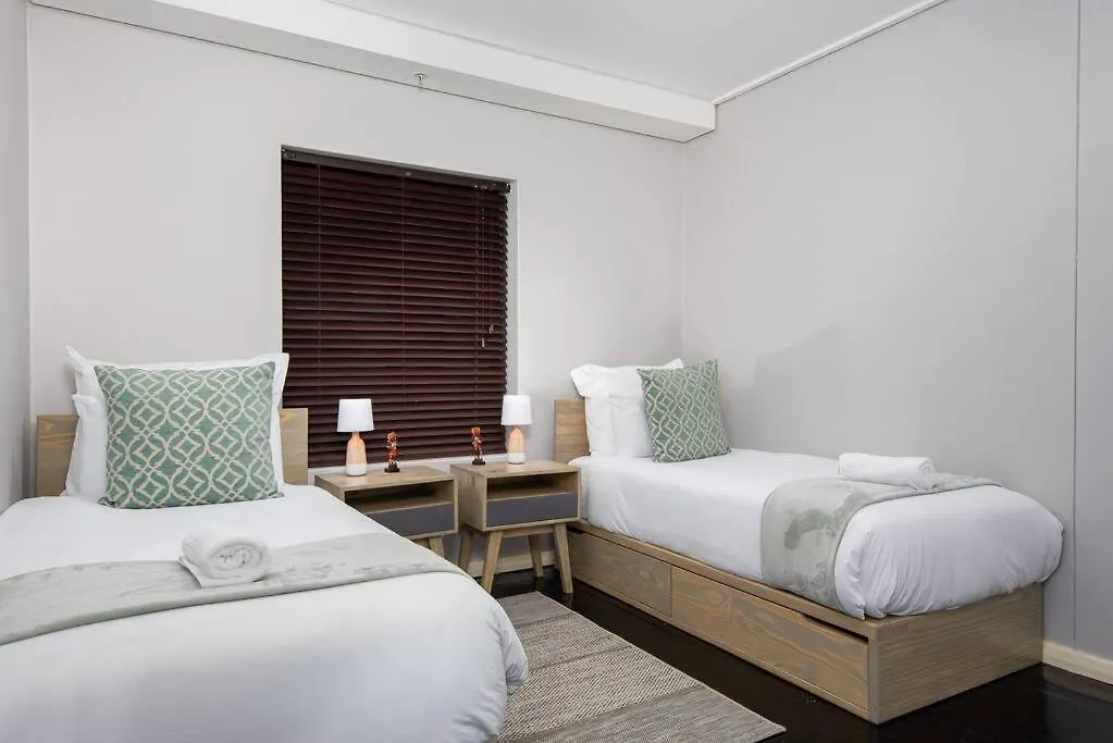 Apartment 8Th Floor - Table Mountain Views Central & Secure Cape Town